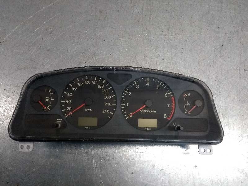 Recambio de cuadro instrumentos para toyota avensis berlina (t 22) 2.0 16v cat referencia OEM IAM 8380005270 27 