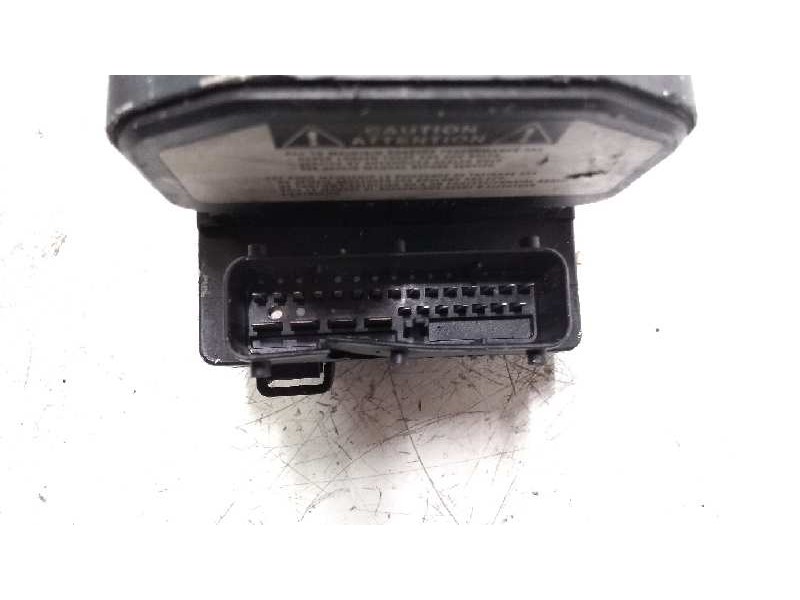 Recambio de abs para toyota avensis berlina (t 22) 1.6 16v referencia OEM IAM 0265216825 0273004559 4451005030