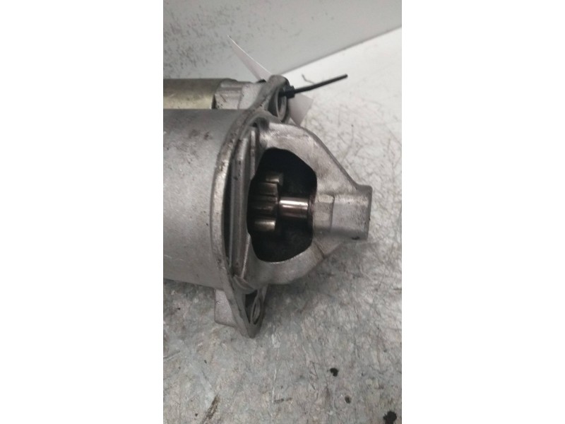 Recambio de motor arranque para hyundai sonata (y3) 3.0 v6 gls referencia OEM IAM MP112043 MANDO 