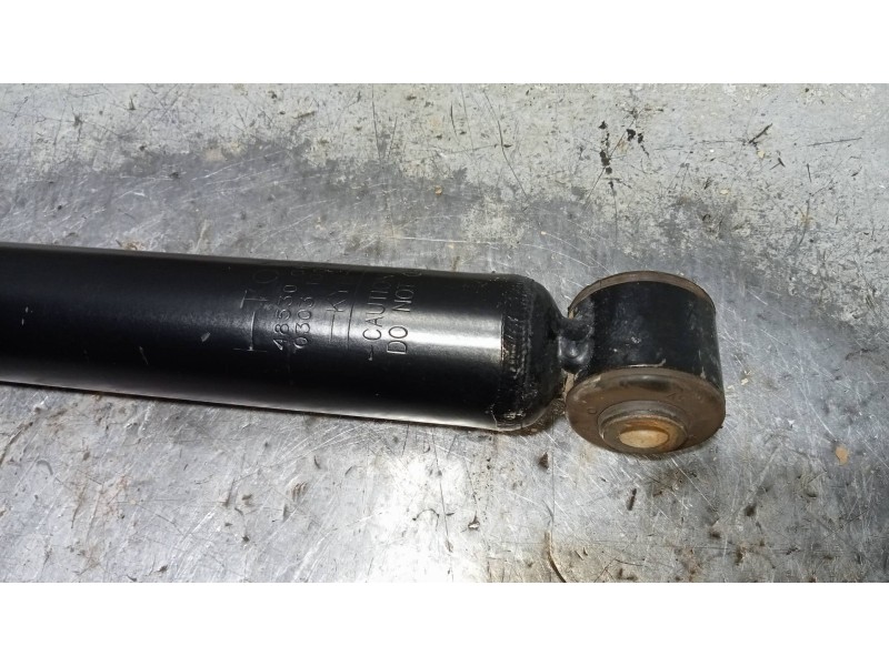 Recambio de amortiguador trasero derecho para citroen c1 city edition referencia OEM IAM   