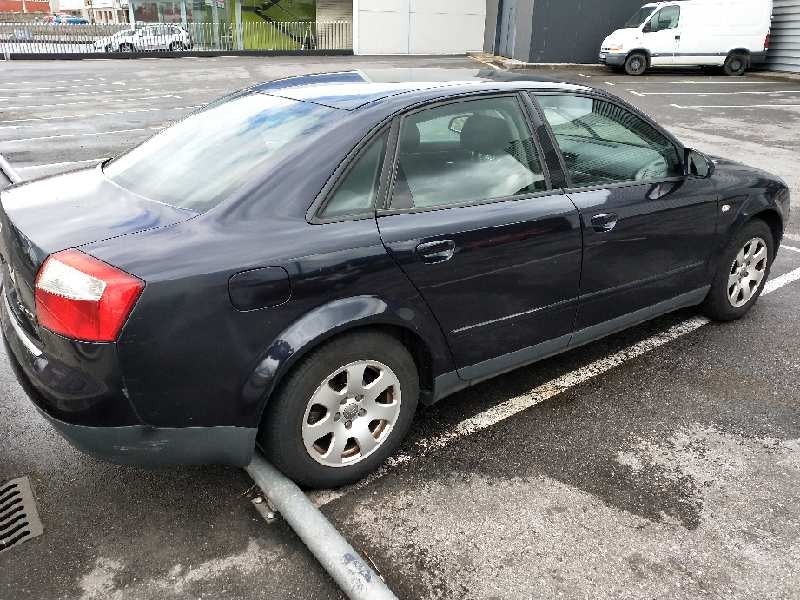 audi a4 berlina (8e) del año 2001