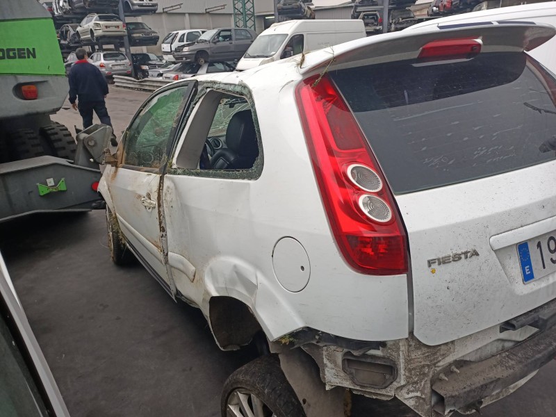 ford fiesta (cbk) del año 2008