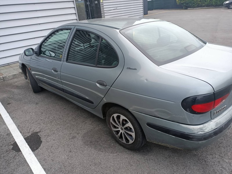 renault megane i classic (la0) del año 1999