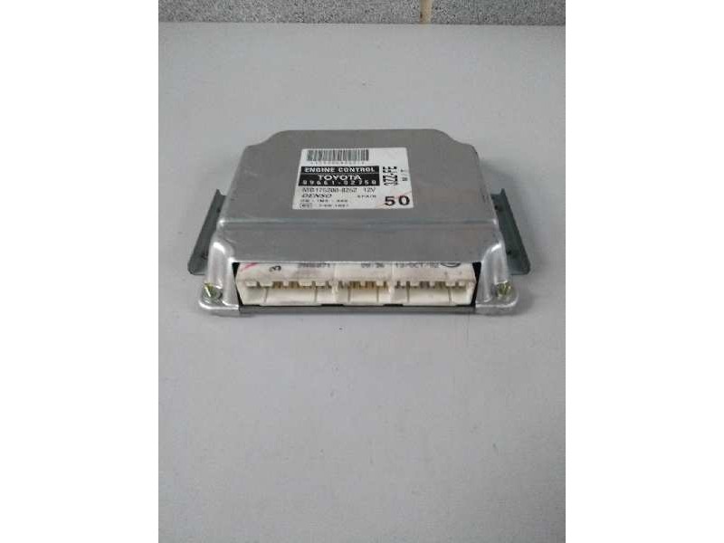 Recambio de centralita motor uce para toyota corolla (e12) 1.6 16v referencia OEM IAM 8966102750 MB1752008262 3ZZFE MT 50