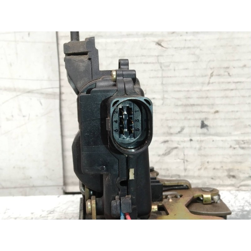 Recambio de motor cierre centralizado trasero izquierdo para skoda octavia berlina (1u2) 1.8 20v slx referencia OEM IAM   5P