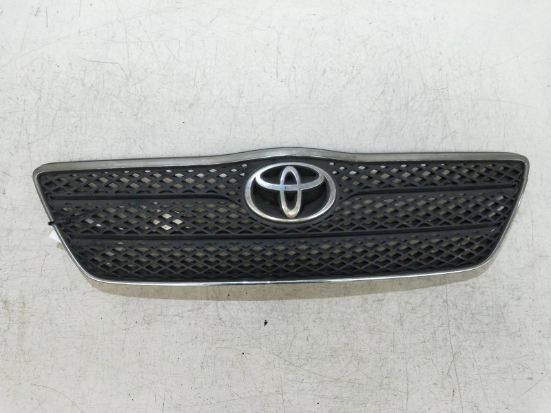 Recambio de rejilla delantera para toyota corolla (e12) 1.6 16v referencia OEM IAM   