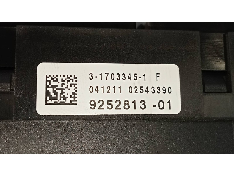 Recambio de caja reles / fusibles para bmw serie 5 lim. (f10) 535d xdrive referencia OEM IAM 925281301 317033451F 