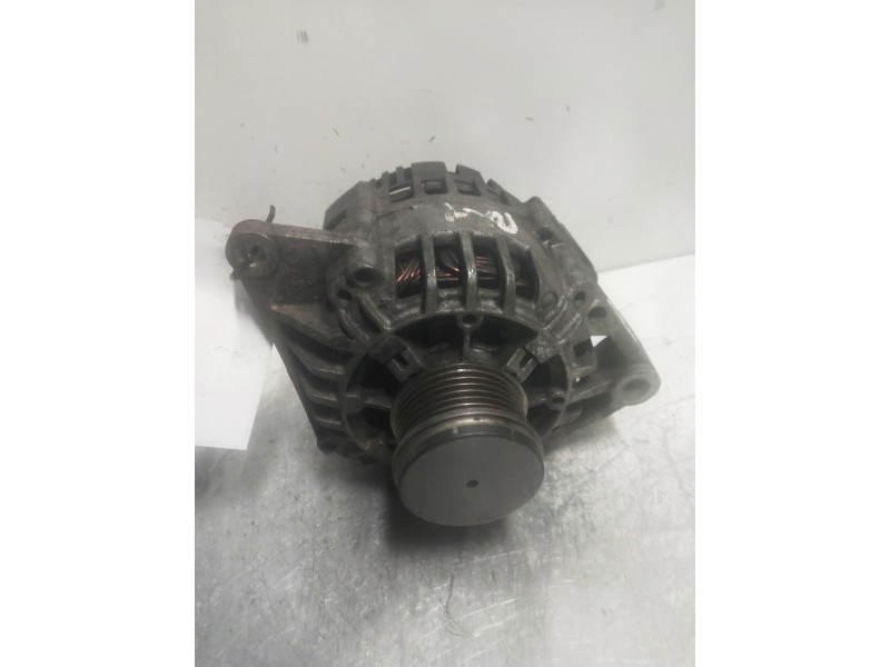 Recambio de alternador para renault scenic rx4 (ja0) 1.9 dci referencia OEM IAM 8200054588  