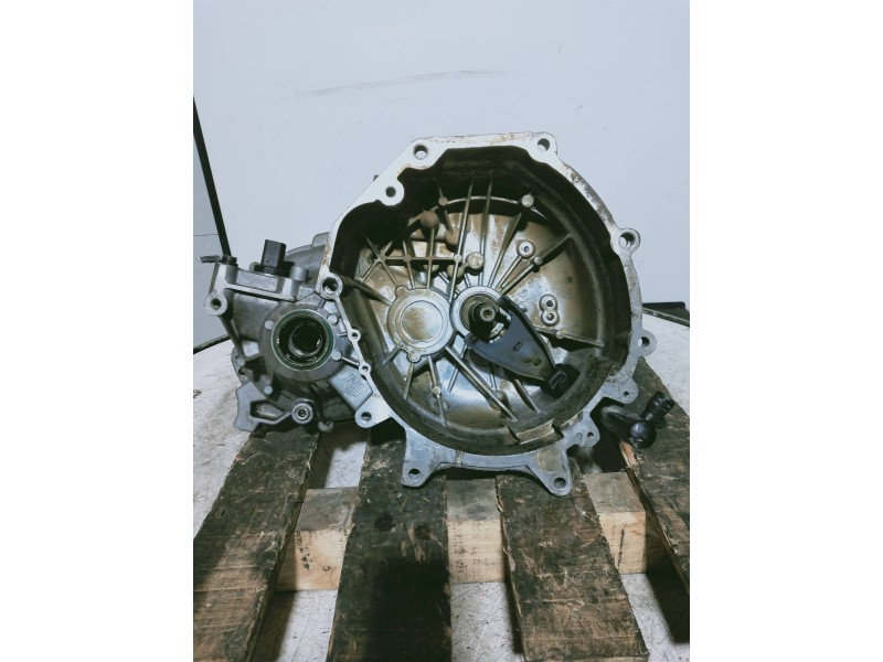 Recambio de caja cambios para chrysler pt cruiser (pt) 1.6 classic referencia OEM IAM 4668669AE NVT350 6569 BM620029 5V