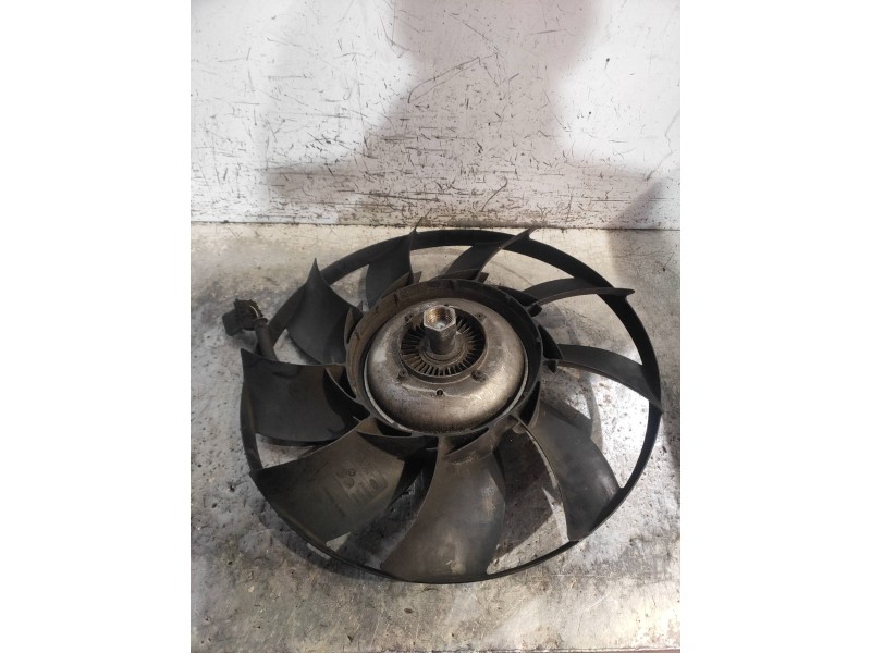 Recambio de electroventilador para land rover range rover sport v6 td se referencia OEM IAM AH328C617AC W7021001 