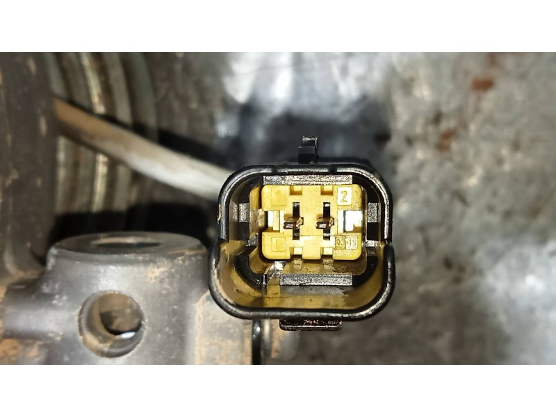 Recambio de compresor aire acondicionado para citroen c1 city edition referencia OEM IAM 88310YV010D Z0018236F B000776180