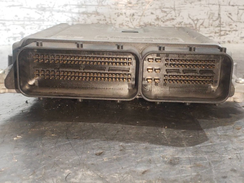 Recambio de centralita motor uce para land rover range rover sport v6 td se referencia OEM IAM 0281014671 9X2Q12A650 