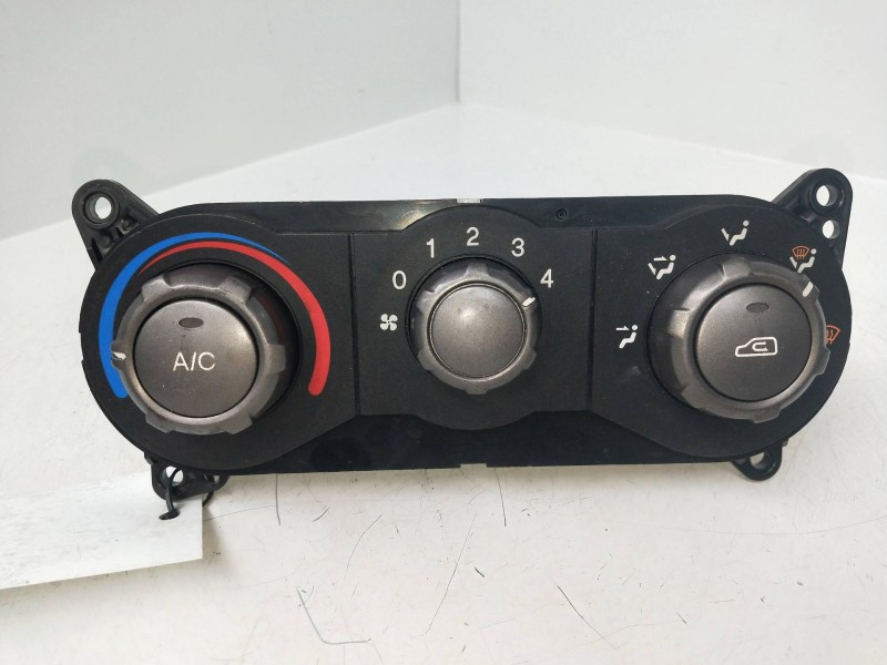 Recambio de mando calefaccion / aire acondicionado para hyundai matrix (fc) 1.8 gls full referencia OEM IAM   