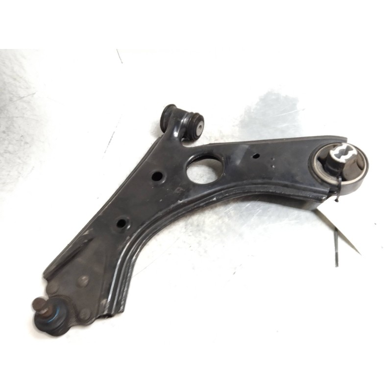 Recambio de brazo suspension inferior delantero izquierdo para fiat doblo cargo 1.3 16v jtd cat referencia OEM IAM   