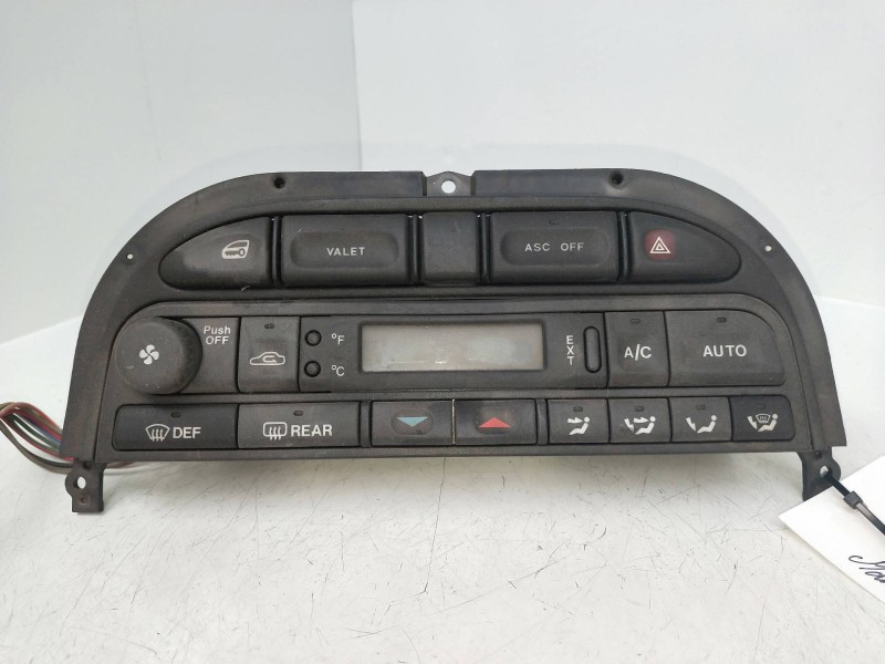 Recambio de mando calefaccion / aire acondicionado para jaguar xj referencia OEM IAM LJA7690BB 1464306141 