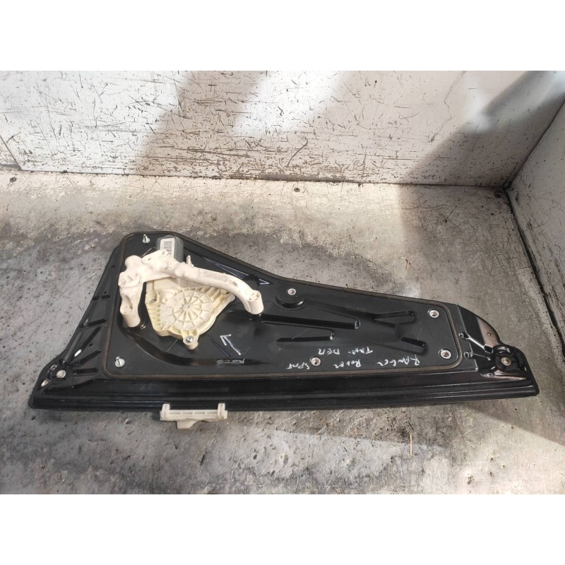 Recambio de elevalunas trasero derecho para land rover range rover sport v6 td se referencia OEM IAM AH2227000AA  