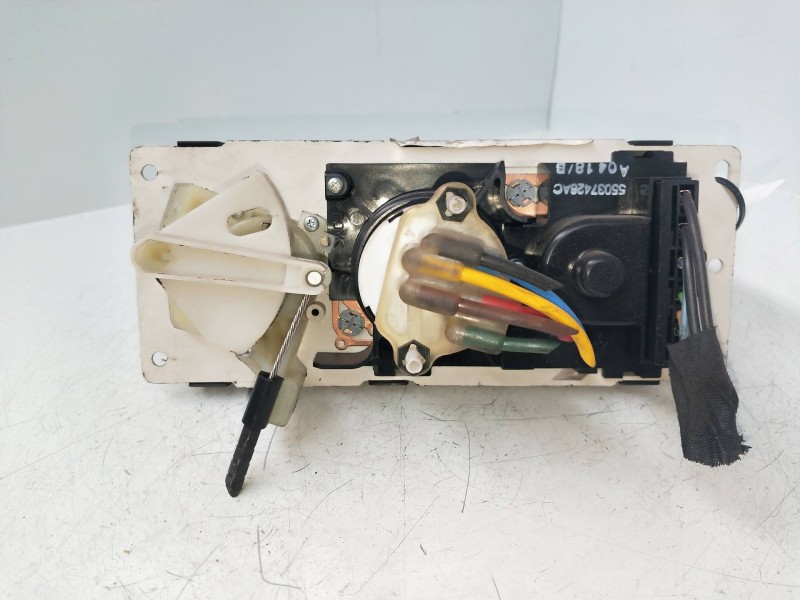 Recambio de mando calefaccion / aire acondicionado para chrysler jeep cherokee (xj) referencia OEM IAM 55037426AC  