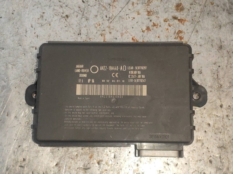 Recambio de modulo electronico para land rover range rover sport v6 td se referencia OEM IAM AH2219H440AD  
