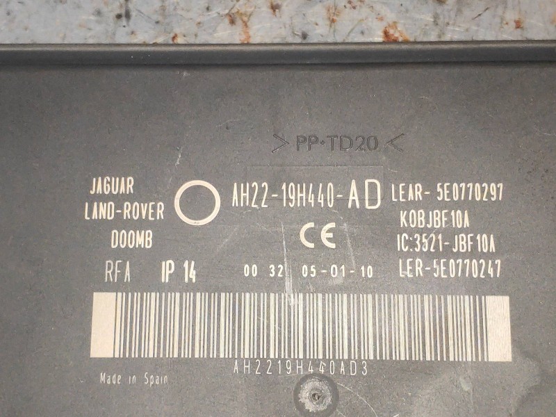 Recambio de modulo electronico para land rover range rover sport v6 td se referencia OEM IAM AH2219H440AD  
