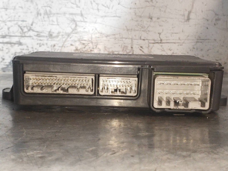 Recambio de modulo electronico para land rover range rover sport v6 td se referencia OEM IAM AH2219H440AD  