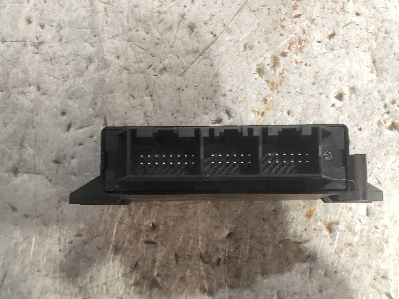 Recambio de modulo electronico para land rover range rover sport v6 td se referencia OEM IAM AH4215K866BE  