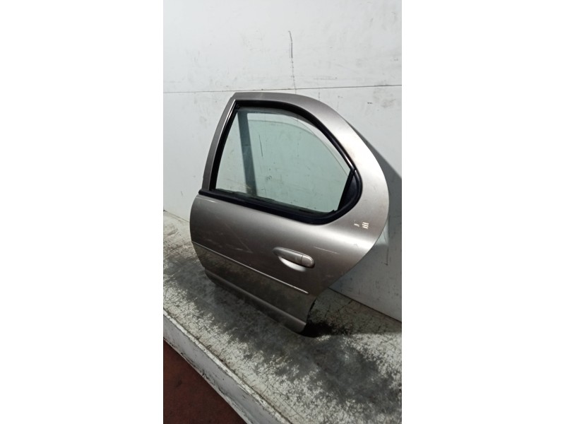 Recambio de puerta trasera izquierda para chrysler stratus berlina (ja) 2.0 lx referencia OEM IAM   