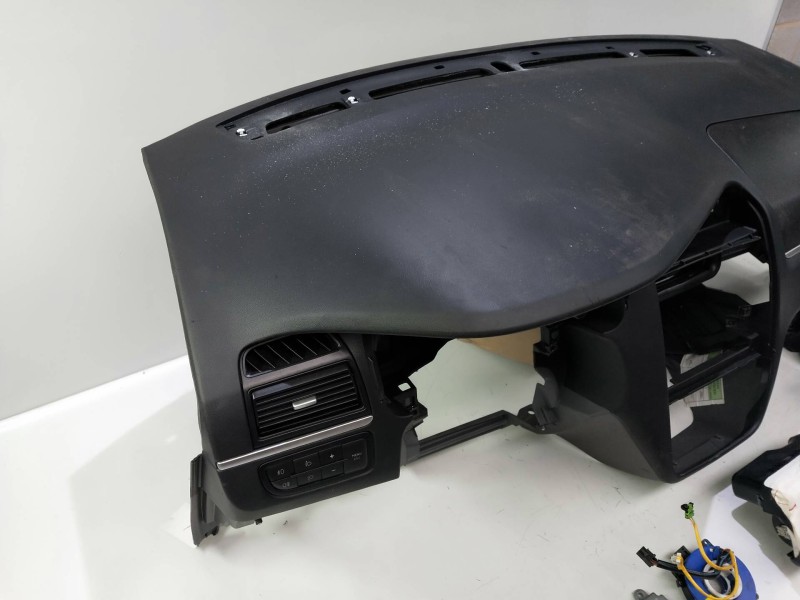 Recambio de kit airbag para fiat linea (110) 1.3 16v jtd cat referencia OEM IAM   