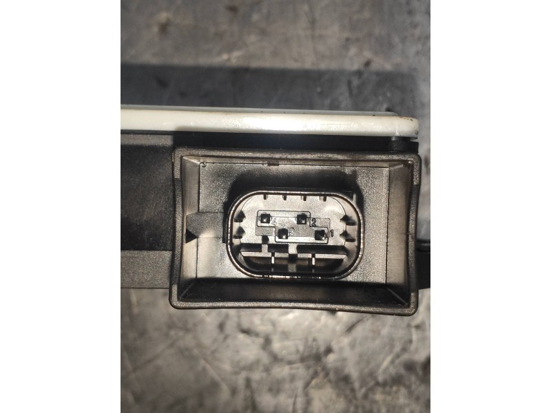 Recambio de modulo electronico para land rover range rover sport v6 td se referencia OEM IAM 0265005730 AH4214B296AC 