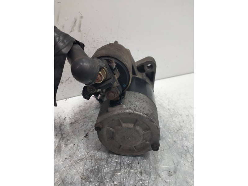 Recambio de motor arranque para nissan almera (n15) lx referencia OEM IAM D7E31 VALEO 16 V