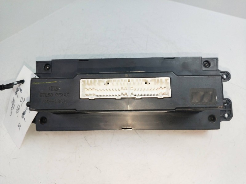 Recambio de mando calefaccion / aire acondicionado para kia sorento 2.5 crdi concept referencia OEM IAM 972503E2608W  