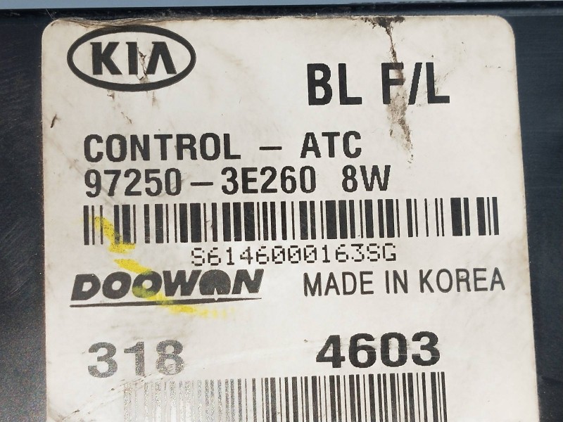 Recambio de mando calefaccion / aire acondicionado para kia sorento 2.5 crdi concept referencia OEM IAM 972503E2608W  