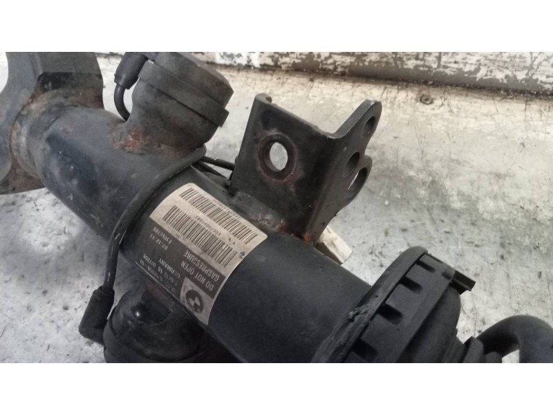 Recambio de amortiguador delantero derecho para bmw serie 5 lim. (f10) 535d xdrive referencia OEM IAM 37116796858  