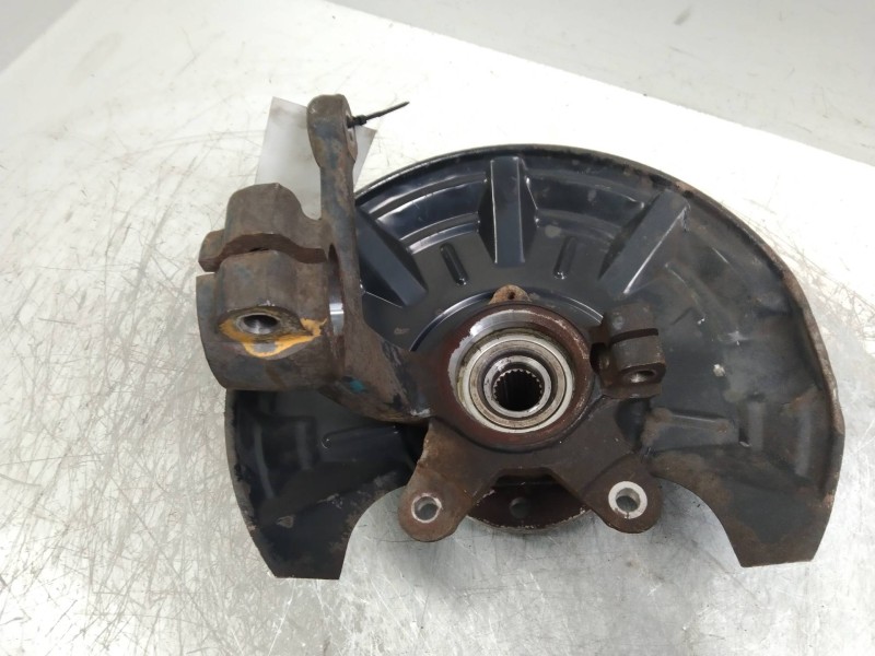 Recambio de mangueta delantera derecha para skoda favorit (781) ls referencia OEM IAM   