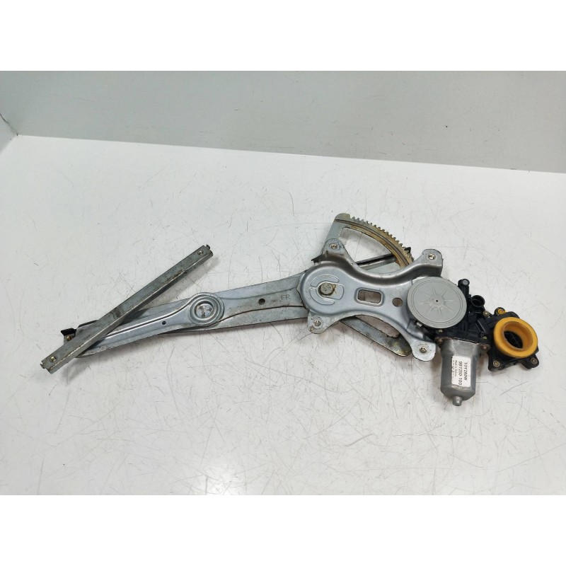 Recambio de elevalunas delantero derecho para toyota corolla verso (r1) 2.0 turbodiesel cat referencia OEM IAM 997250100  5P