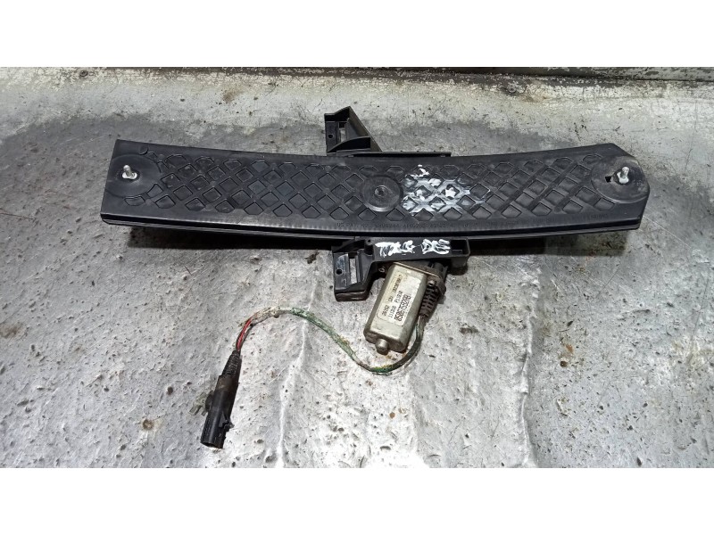 Recambio de elevalunas trasero derecho para chrysler pt cruiser (pt) 1.6 classic referencia OEM IAM 05067592AB  