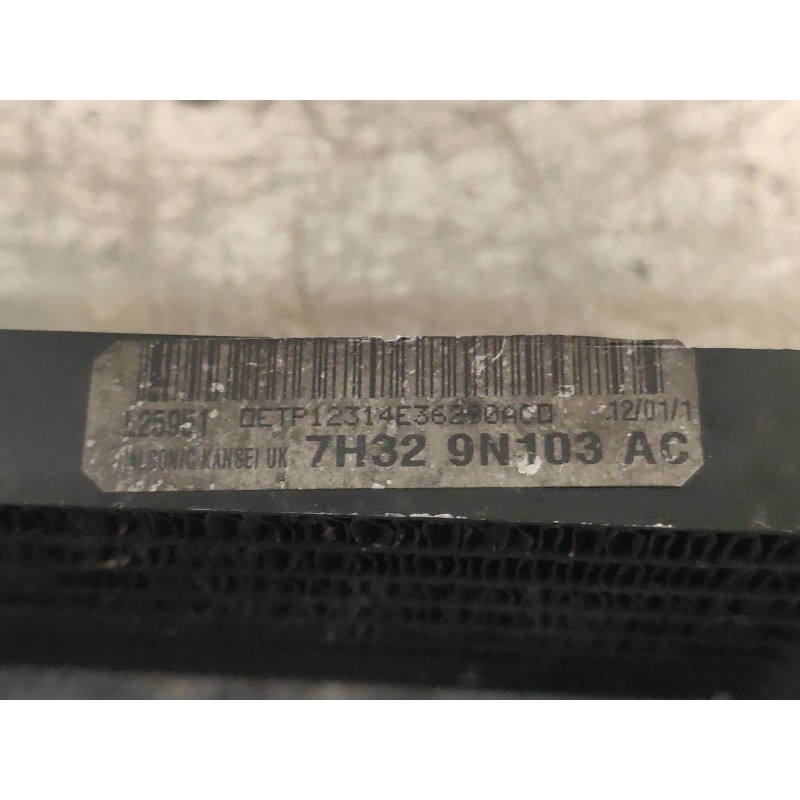 Recambio de radiador aceite para land rover range rover sport v6 td se referencia OEM IAM 7H329N103AC  