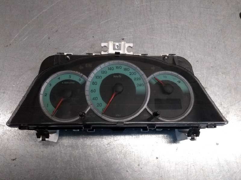Recambio de cuadro instrumentos para toyota corolla verso (r1) 2.2 turbodiesel cat referencia OEM IAM 838000F091 MB2574308260 M8