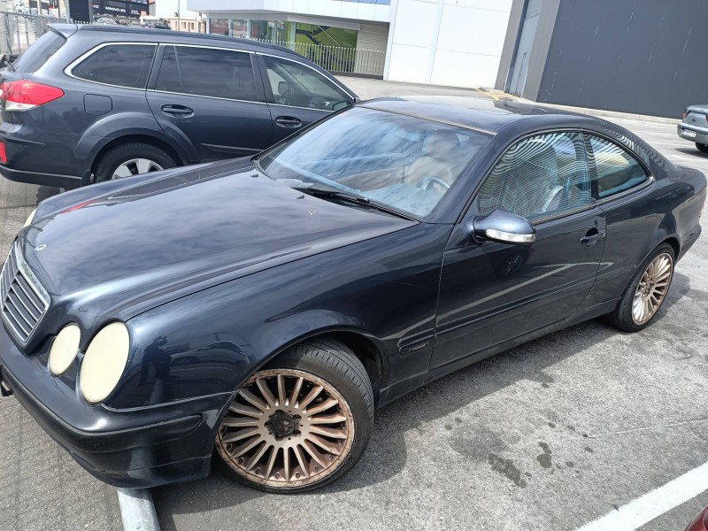 mercedes clase clk (w208) coupe del año 2005