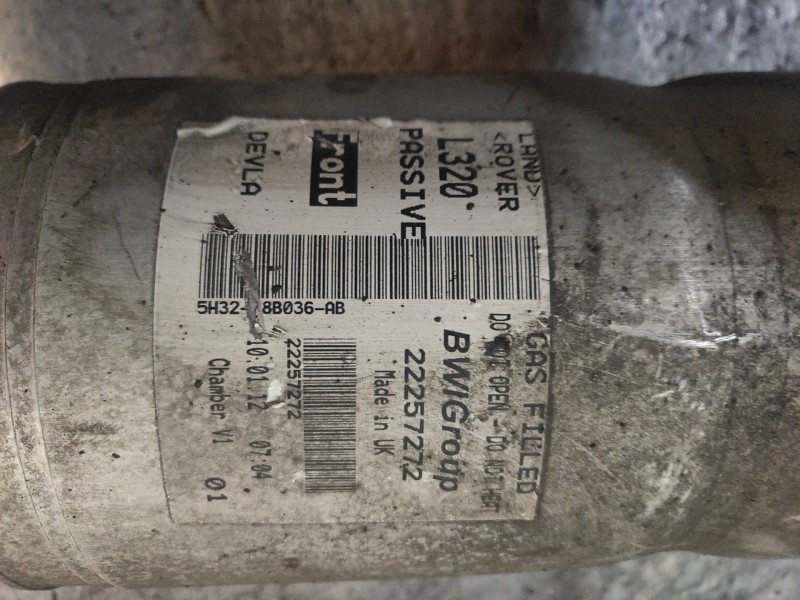 Recambio de amortiguador delantero izquierdo para land rover range rover sport v6 td se referencia OEM IAM 5H3218B036AB  