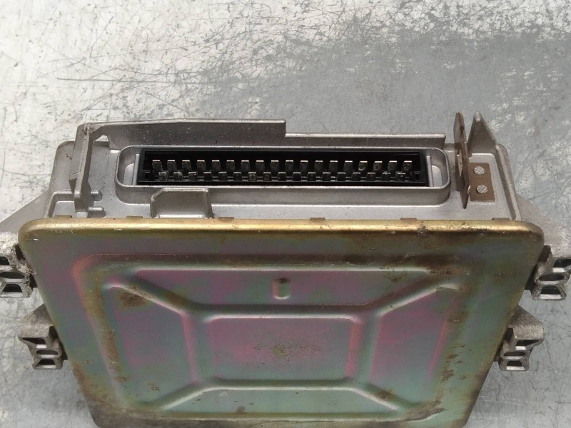 Recambio de centralita motor uce para citroen ax first referencia OEM IAM G6110C01 9621760680 16227024