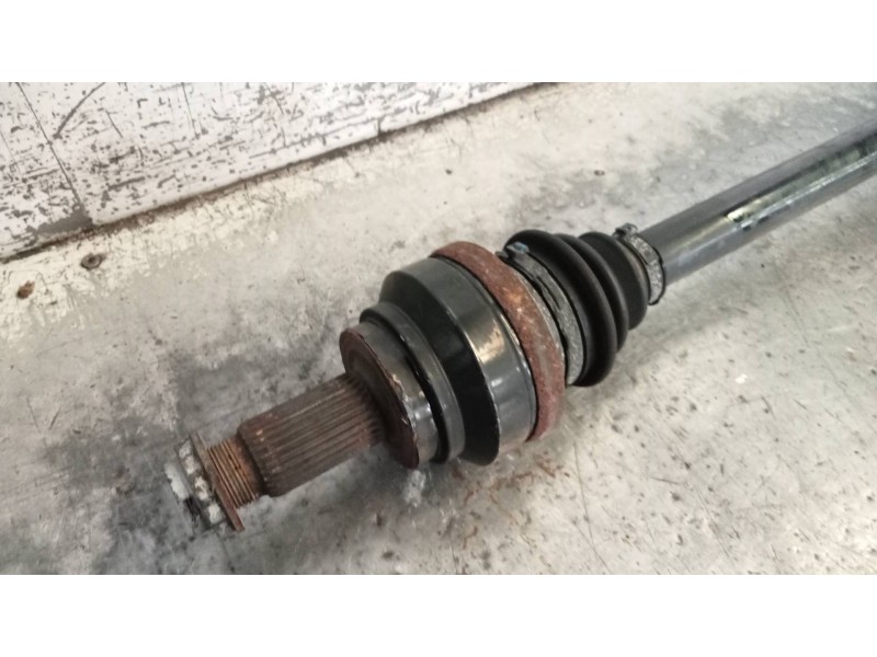 Recambio de transmision trasera derecha para bmw serie 5 lim. (f10) 535d xdrive referencia OEM IAM 7581018AI01  