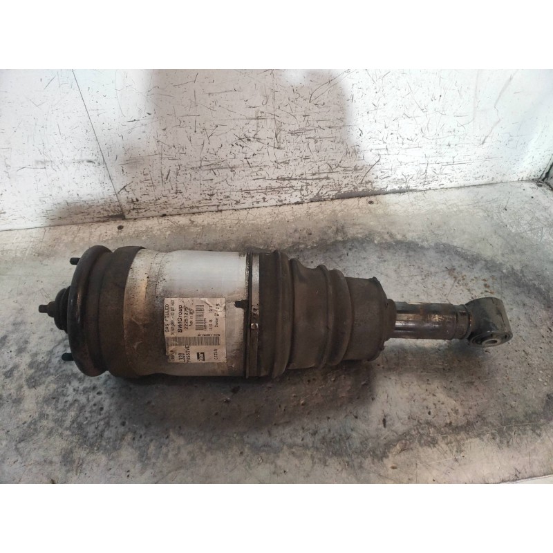 Recambio de amortiguador trasero izquierdo para land rover range rover sport v6 td se referencia OEM IAM 5H3218W002AB  