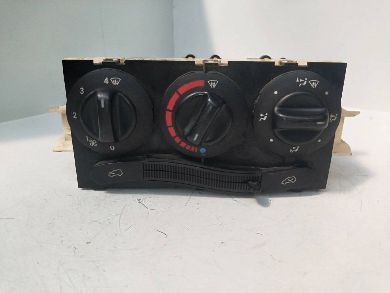 Recambio de mando calefaccion / aire acondicionado para mercedes clase a (w168) 1.4 cat referencia OEM IAM 1688300385  