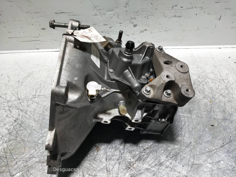 Recambio de caja cambios para opel astra g berlina 1.7 turbodiesel cat (x 17 dtl / 2h8) referencia OEM IAM F13W374 B13793 