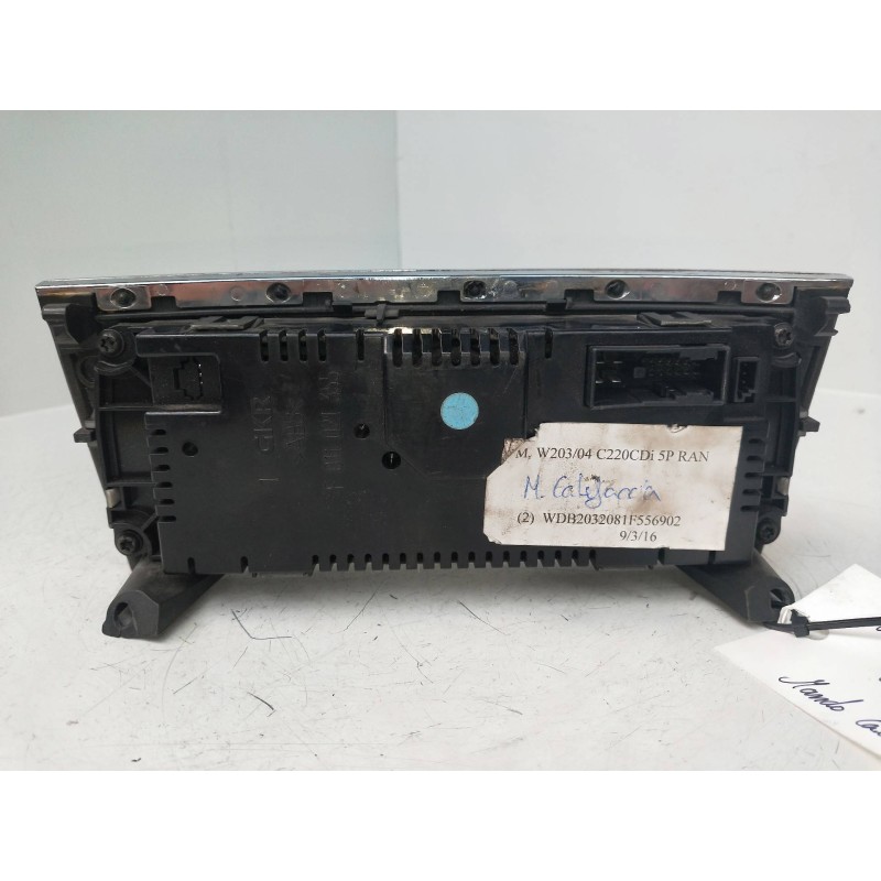 Recambio de mando calefaccion / aire acondicionado para mercedes clase c (w203) familiar 2.2 cdi cat referencia OEM IAM A2038301