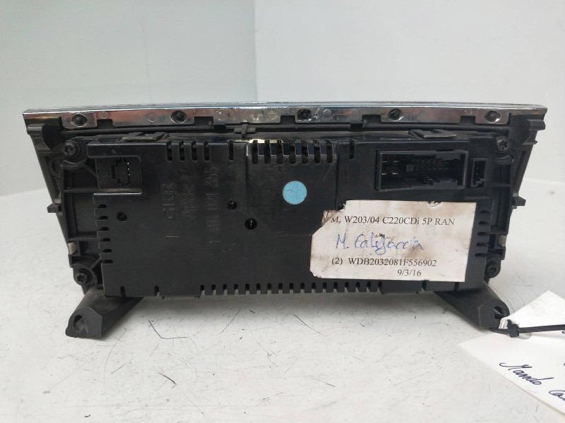 Recambio de mando calefaccion / aire acondicionado para mercedes clase c (w203) familiar 2.2 cdi cat referencia OEM IAM A2038301