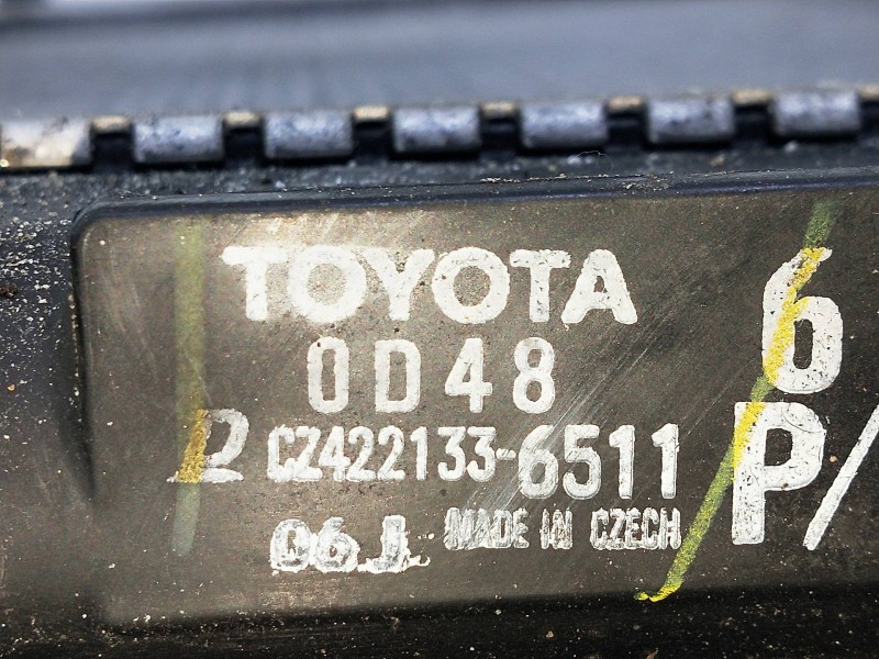 Recambio de radiador agua para toyota auris 1.6 16v cat referencia OEM IAM 4221336511  