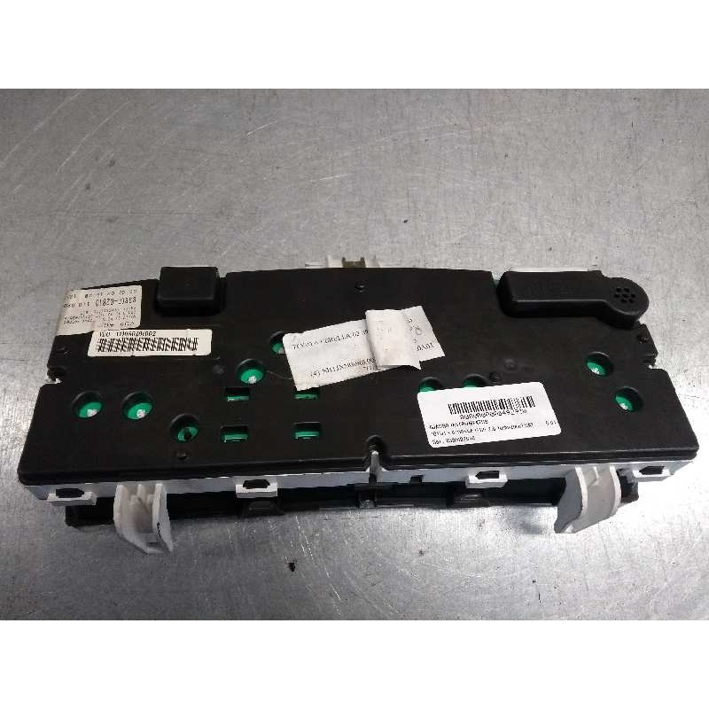 Recambio de cuadro instrumentos para toyota corolla (e12) 2.0 turbodiesel cat referencia OEM IAM 8380002810 110080106002 