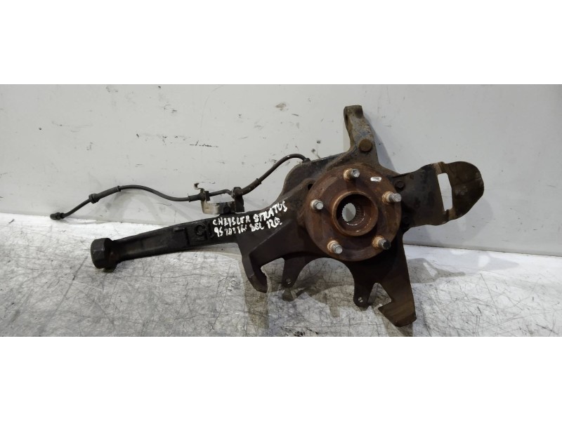 Recambio de mangueta delantera izquierda para chrysler stratus berlina (ja) 2.0 le referencia OEM IAM 4695277LH  