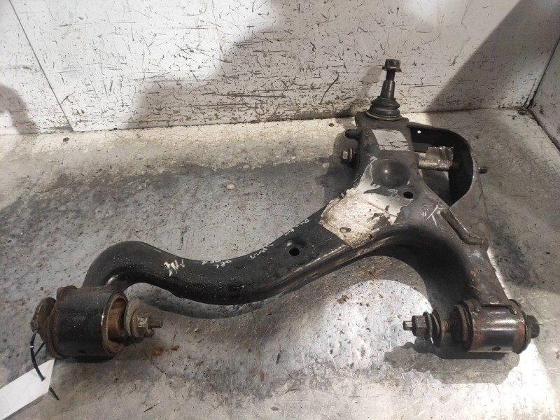 Recambio de brazo suspension inferior delantero derecho para land rover range rover sport v6 td se referencia OEM IAM   
